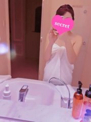 $B<uIU=*N;$7$^$7$?(B(v$Bgg(Bv*)画像